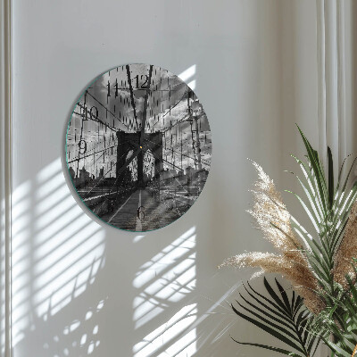 Runde wanduhr aus glas Brücke
