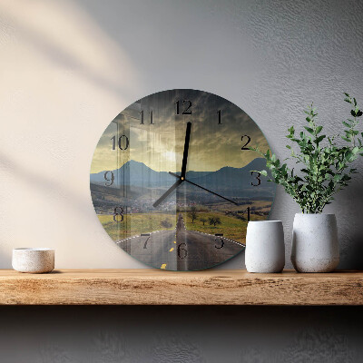 Runde wanduhr Bergpfad