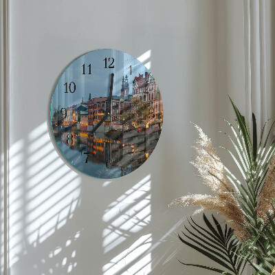 Glas wanduhr mit motiv rund Altstadt
