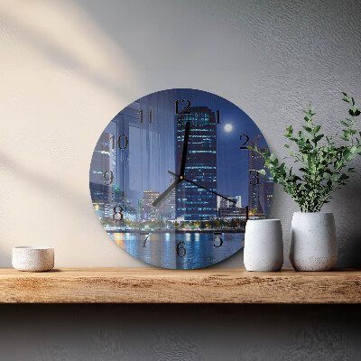 Runde wanduhr aus glas Nachtstadt