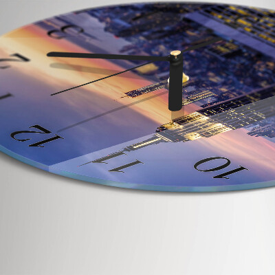 Runde wanduhr Stadt