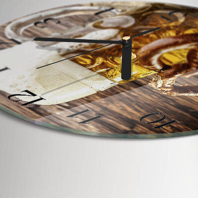 Wanduhr glas rund Brezel mit Bier