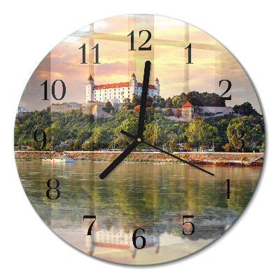 Wanduhr glas rund Burg am Fluss