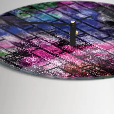 Runde wanduhr aus glas Ziegel