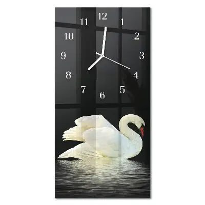 Wanduhr design ausgefallen vertikal Schwan