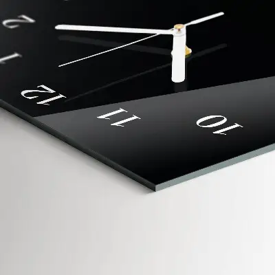 Wanduhr design ausgefallen vertikal Schwan