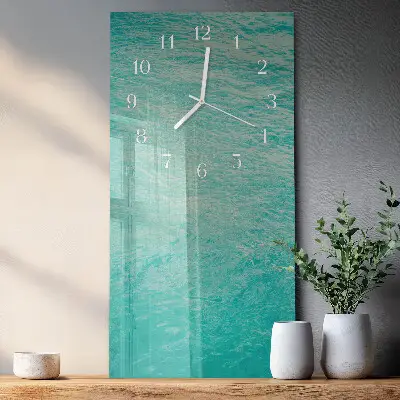 Vertikale glas wanduhr Wasser