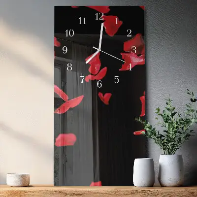 Moderne wanduhr vertikal Rosenblätter
