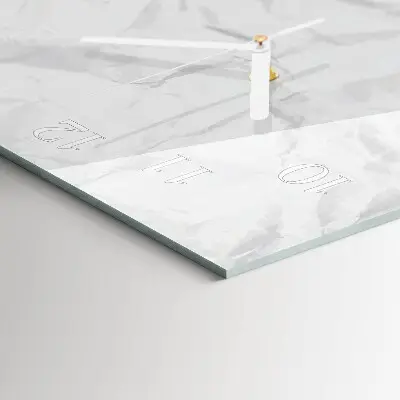 Vertikale glas wanduhr Ein Blatt Papier