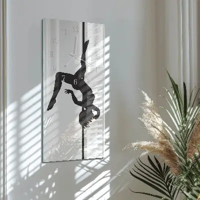 Moderne wanduhr vertikal Pole-Tänzerin