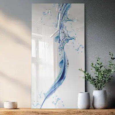 Vertikale glas wanduhr Wasser