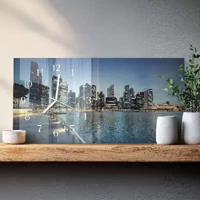 Horizontale Uhr Stadt bei Nacht