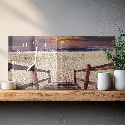 Horizontale Uhr Schritte zum Strand
