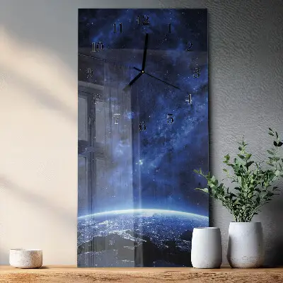 Vertikale Uhr Kosmos