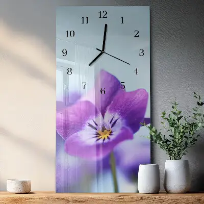 Wanduhr design ausgefallen vertikal Blume