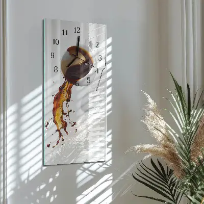 Vertikale Uhr Kaffee