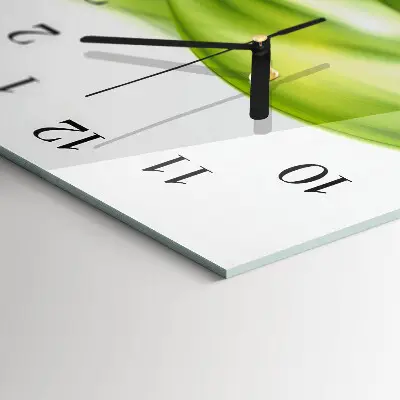 Vertikale Uhr Abstrakte Linien