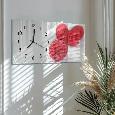 Horizontale Uhr Waldhimbeeren
