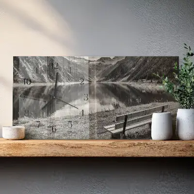 Wanduhr aus glas horizontal Berge in Stille