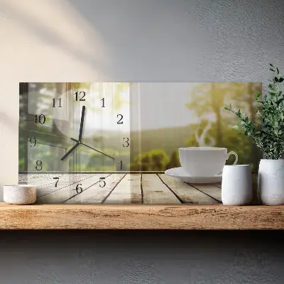 Horizontale glas wanduhr Eine Tasse Kaffee