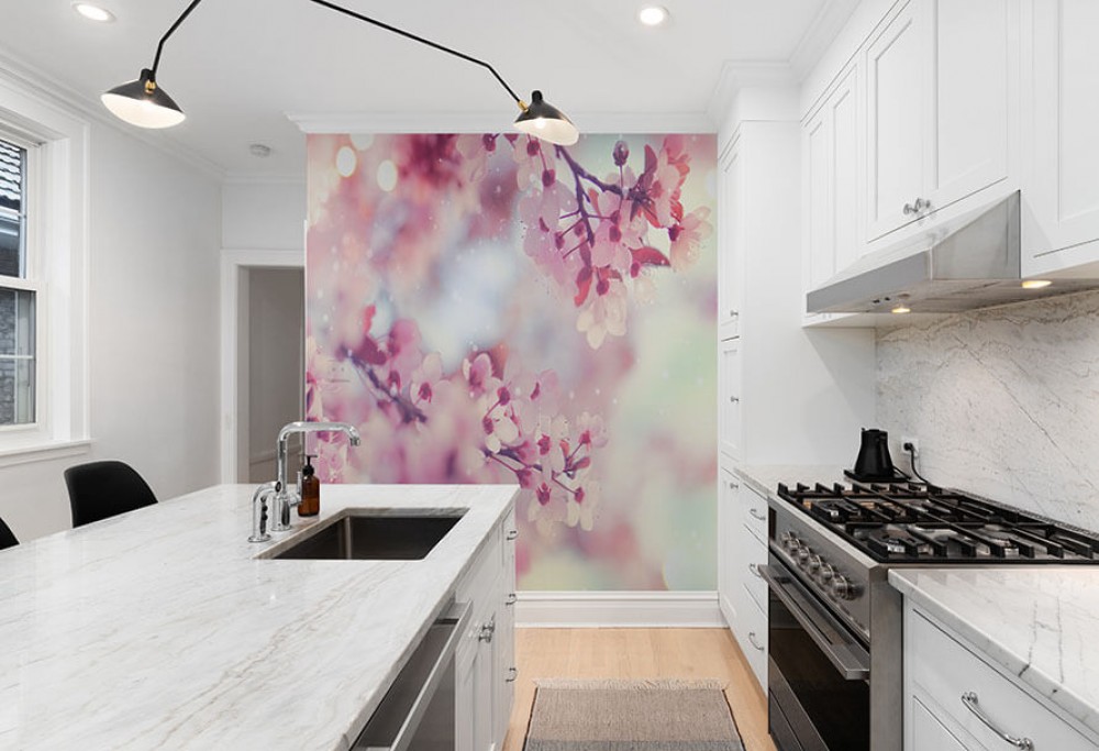 Die Wand in der Küche ohne Renovierung