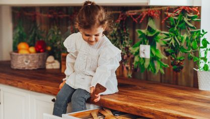 Was funktioniert an der Wand über der Küchentheke? Lösungsübersicht